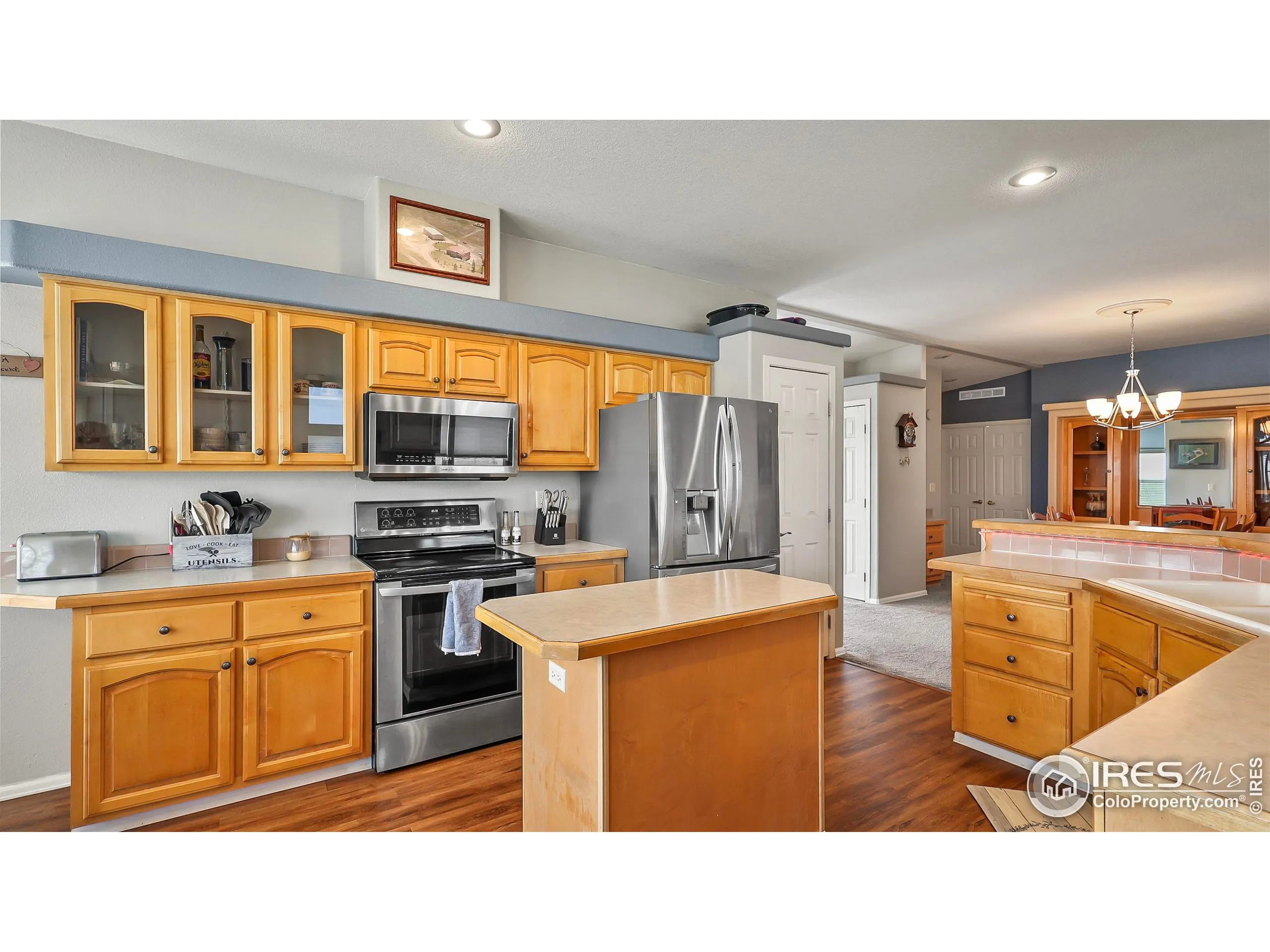 Akron, Colorado 80720, United States, 3 Bedrooms Bedrooms, ,4 BathroomsBathrooms,Residential,Coming Soon,173061