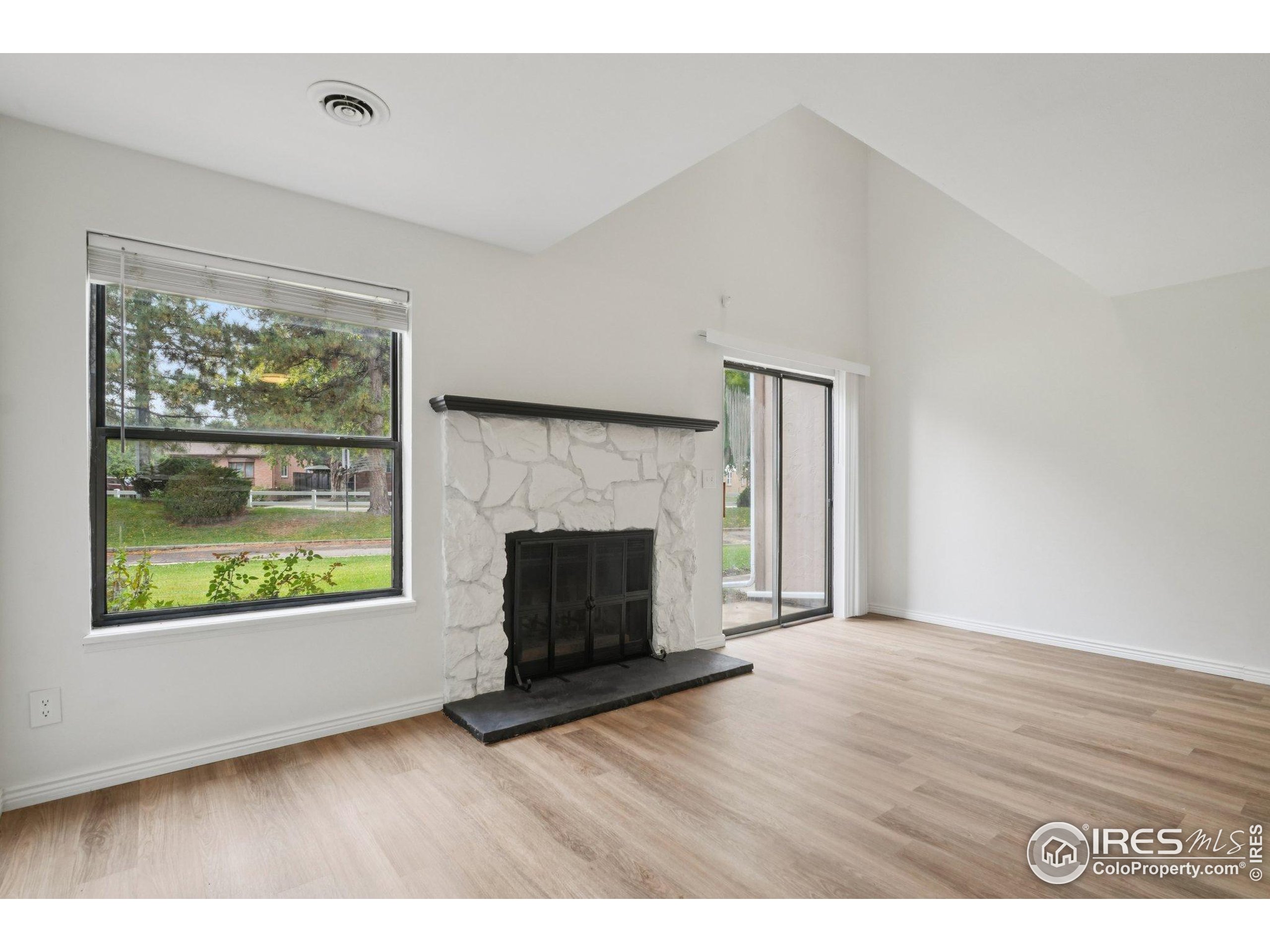 225 E 8th Ave A2