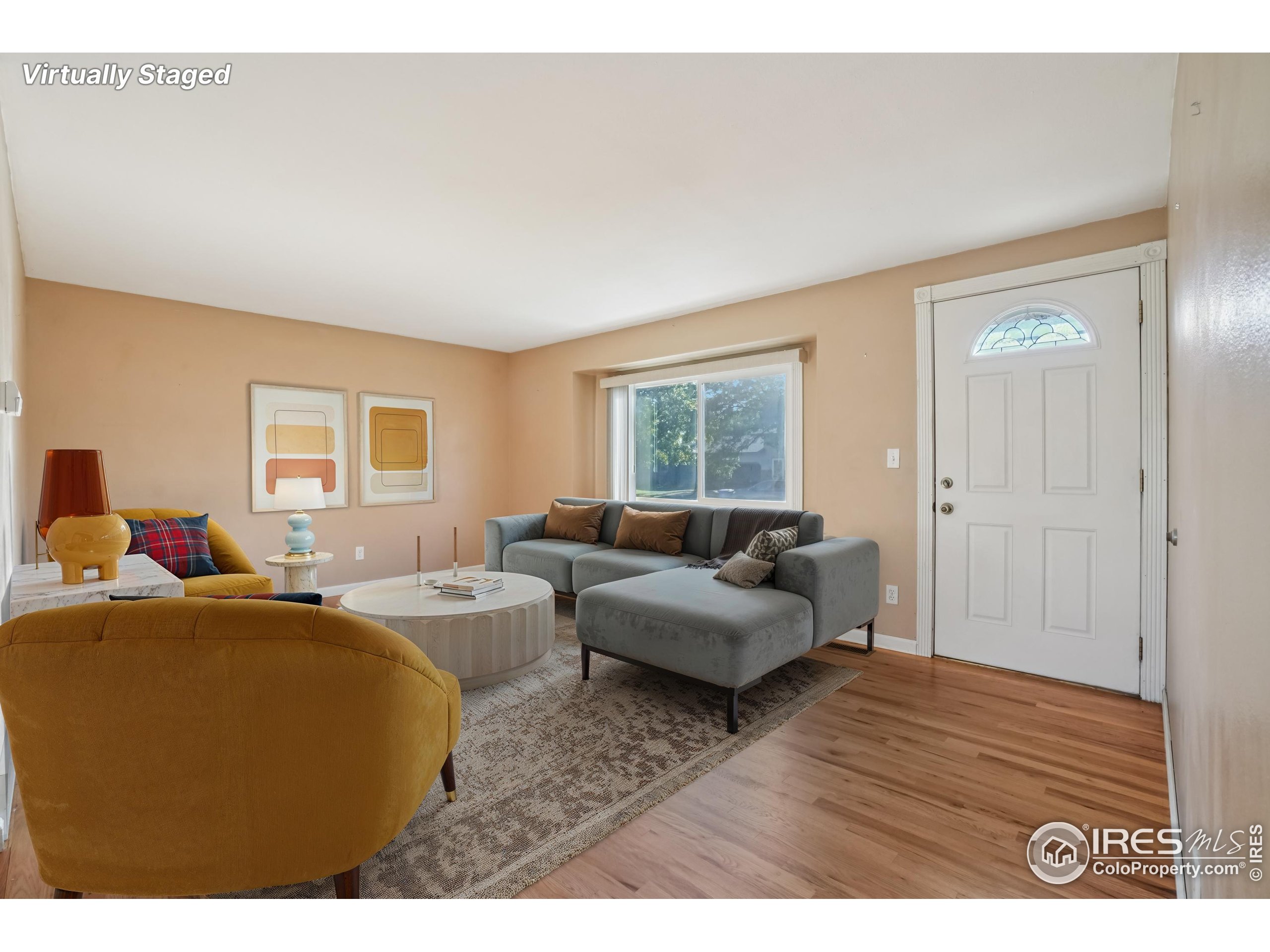 217 Blossom Dr