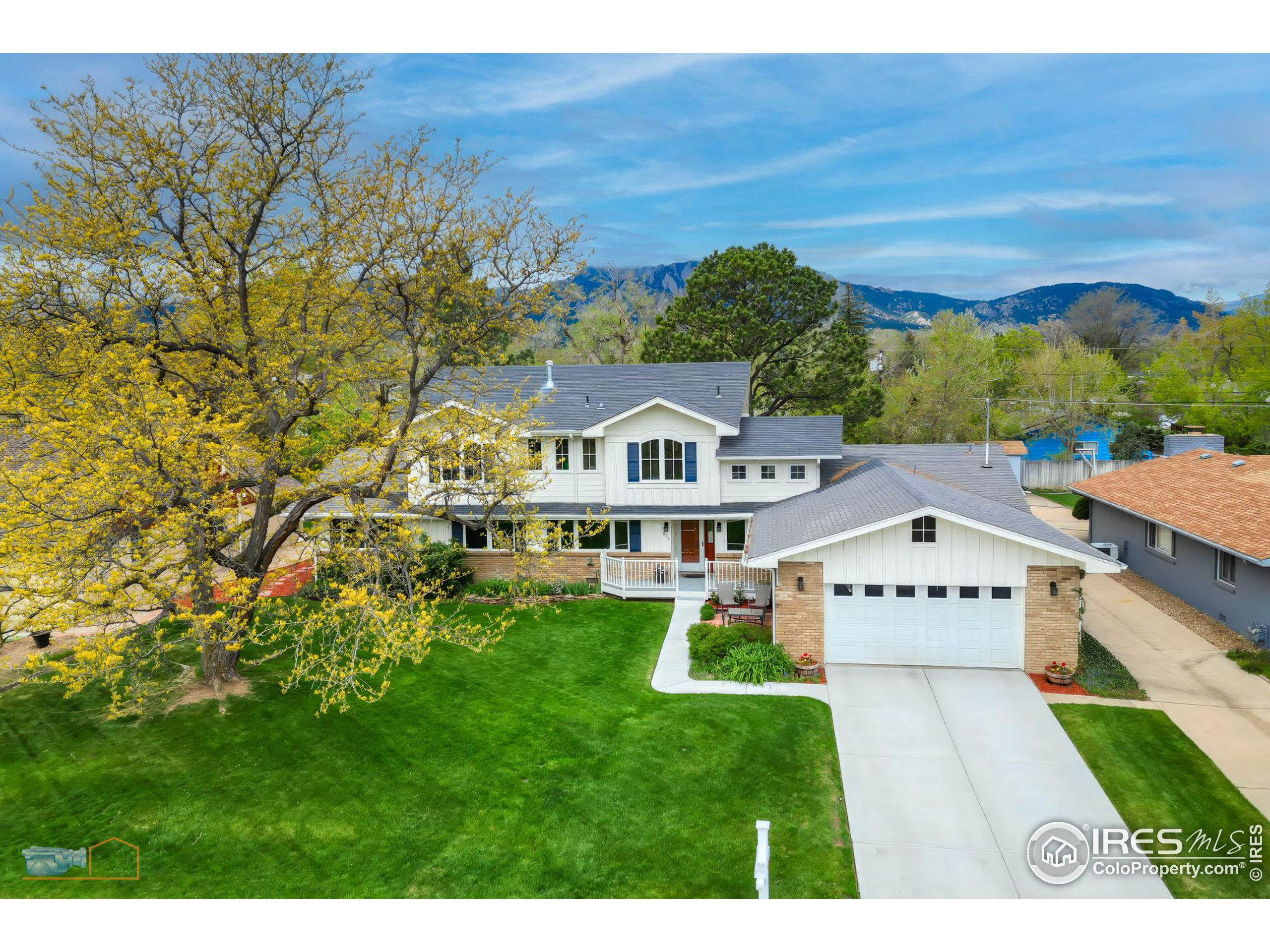 873 Cypress Dr