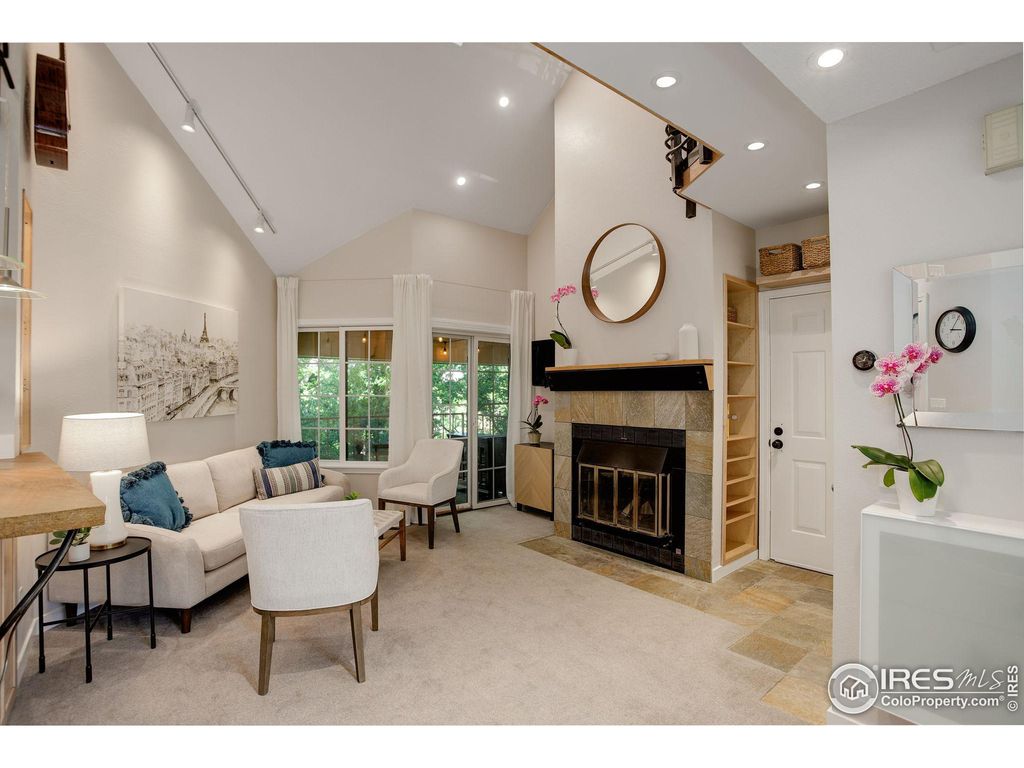 Photo of 4721 Spine Rd F, Boulder, CO 80301 (MLS # 1019894)