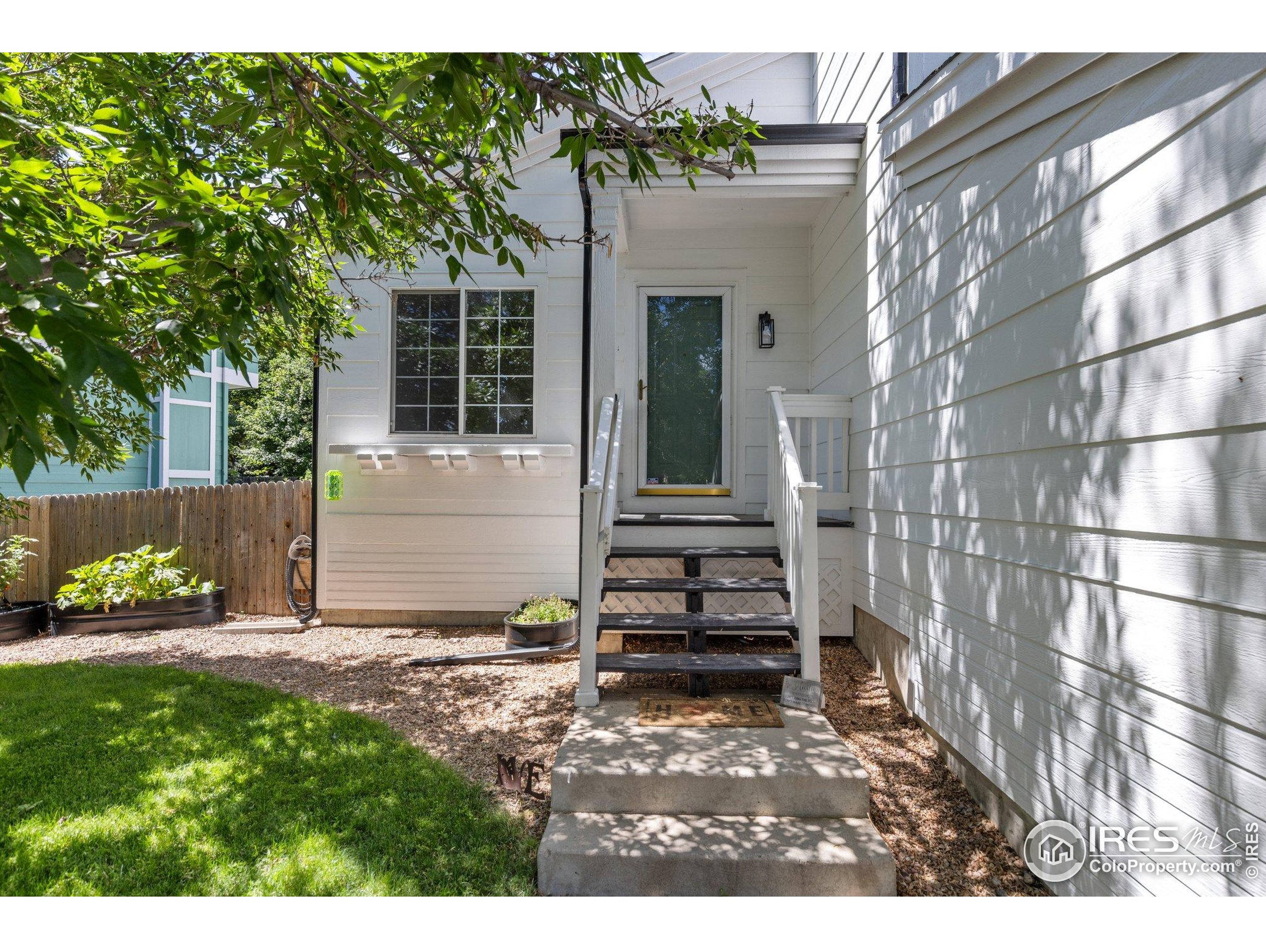 1600 Bain Dr