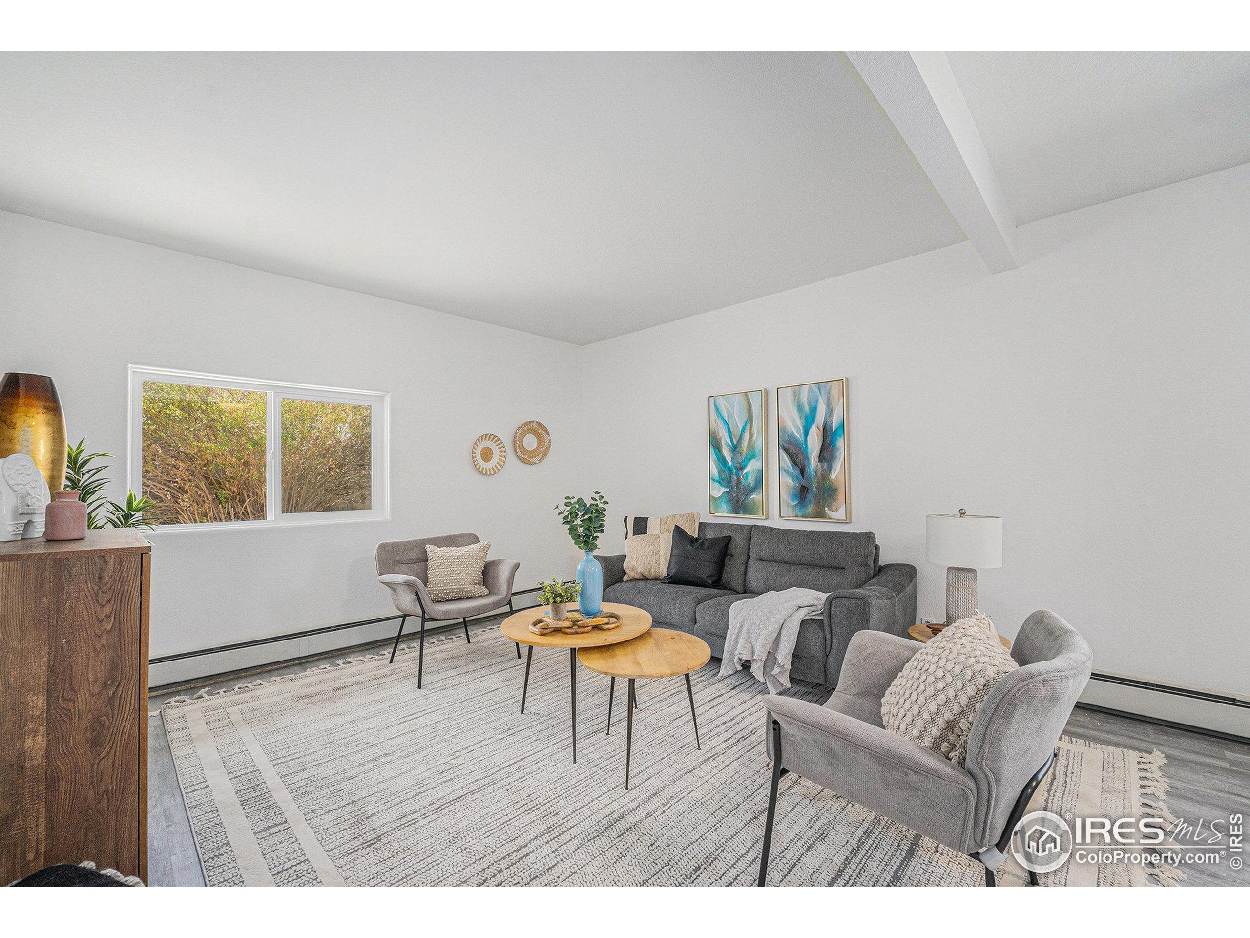 1580 S Krameria St
