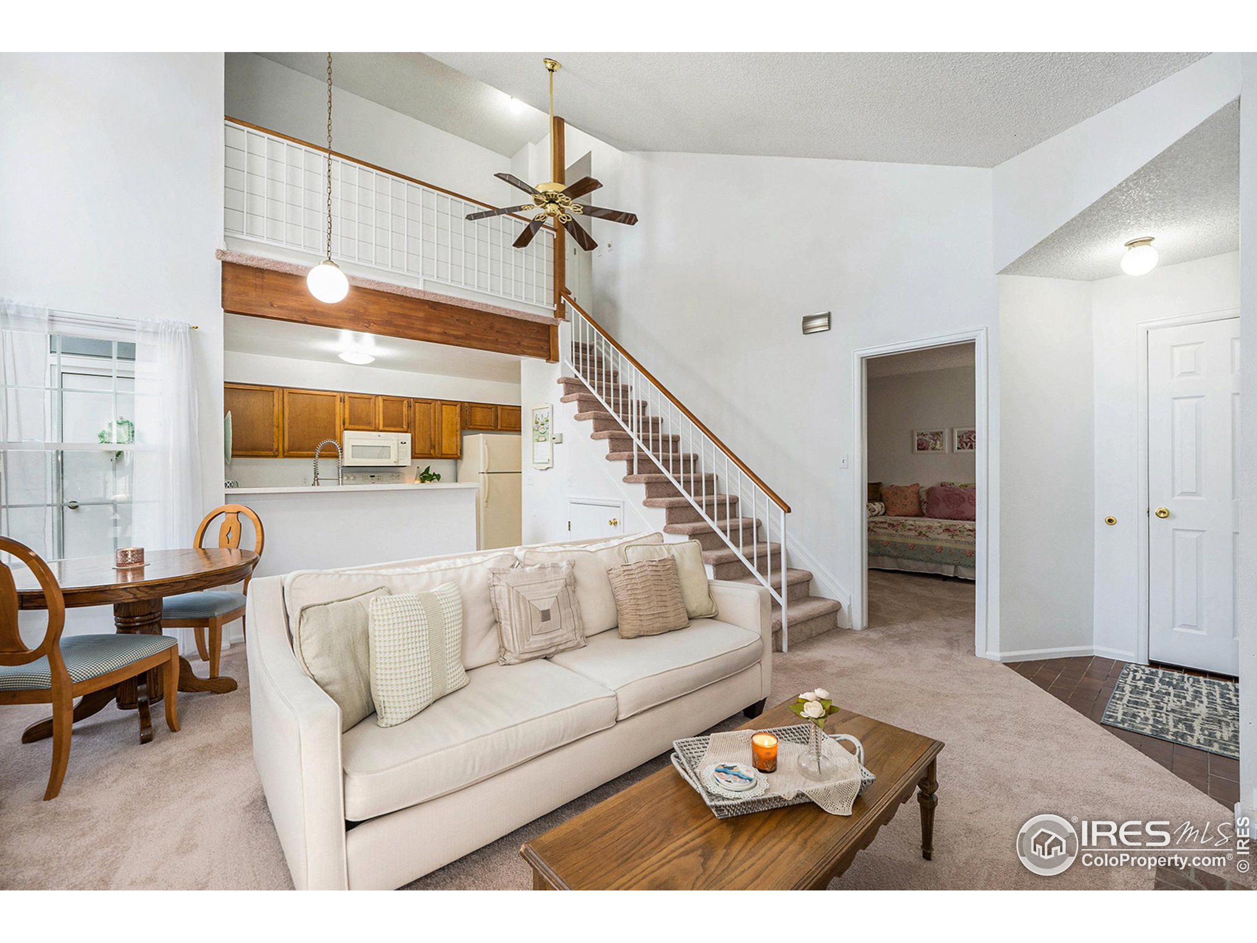 Photo 4 of 20 of 8320 W 87th Dr F condo