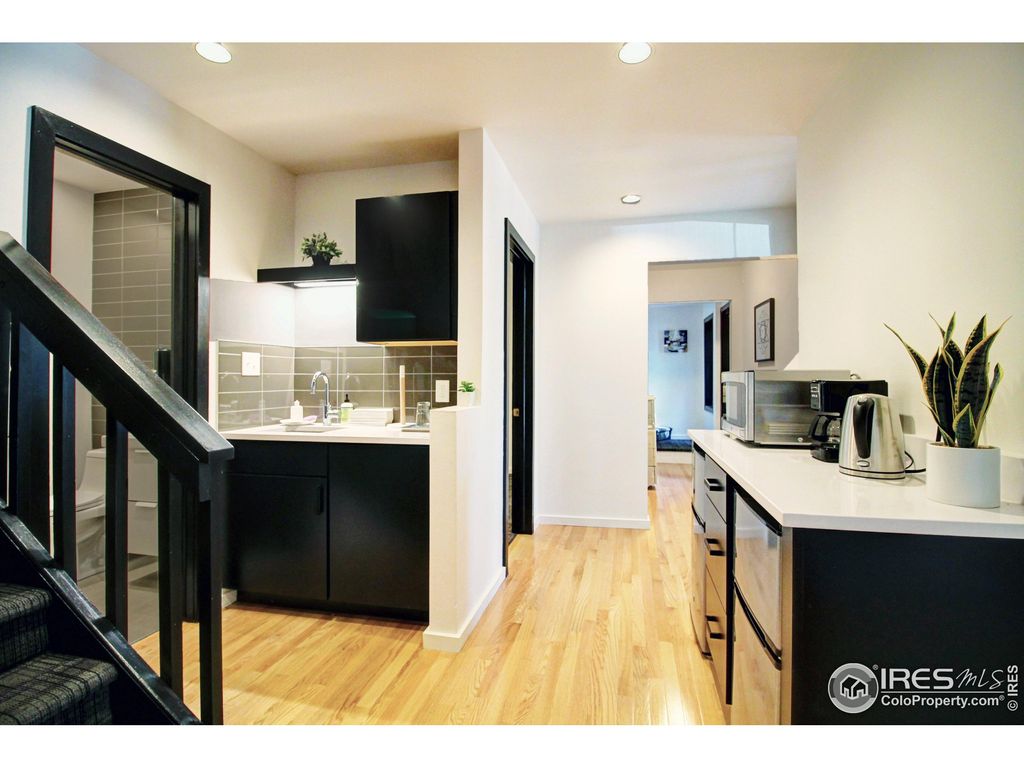 Photo of 595 Canyon Blvd, Boulder, CO 80302 (MLS # 1007356)