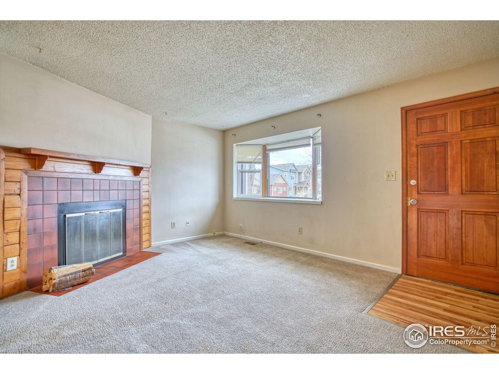 Photo of 305 Quebec Ave, Longmont, CO 80501 (MLS # 1048451)