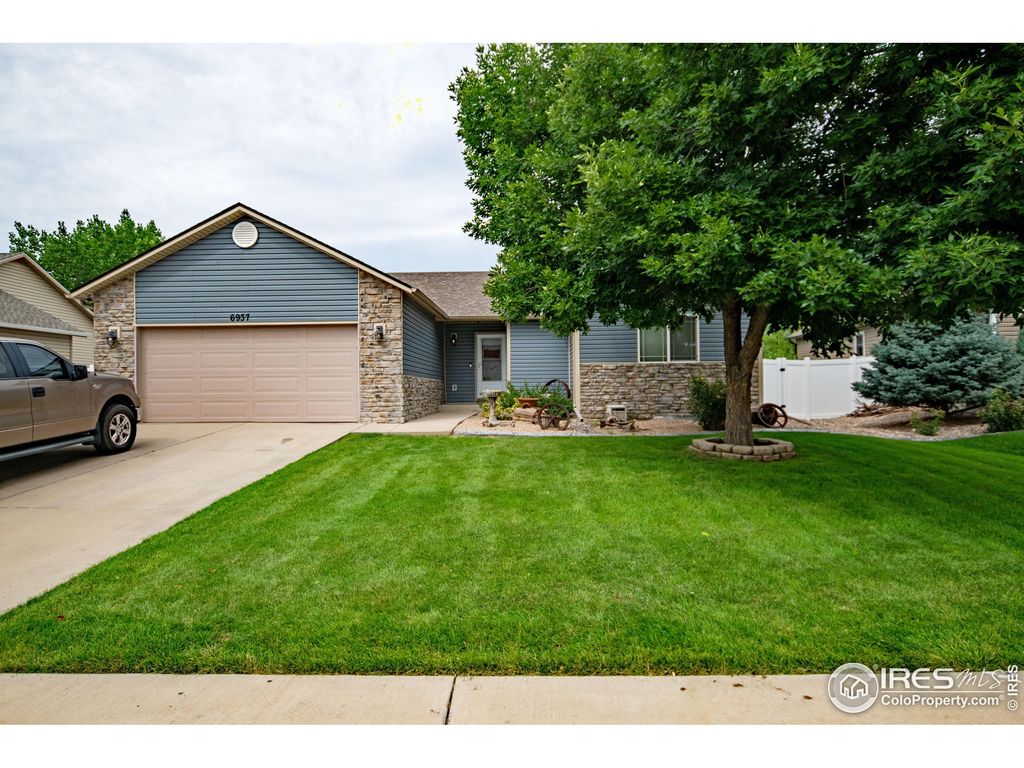 Photo of 6937 Raleigh St, Wellington, CO 80549 (MLS # 1048428)