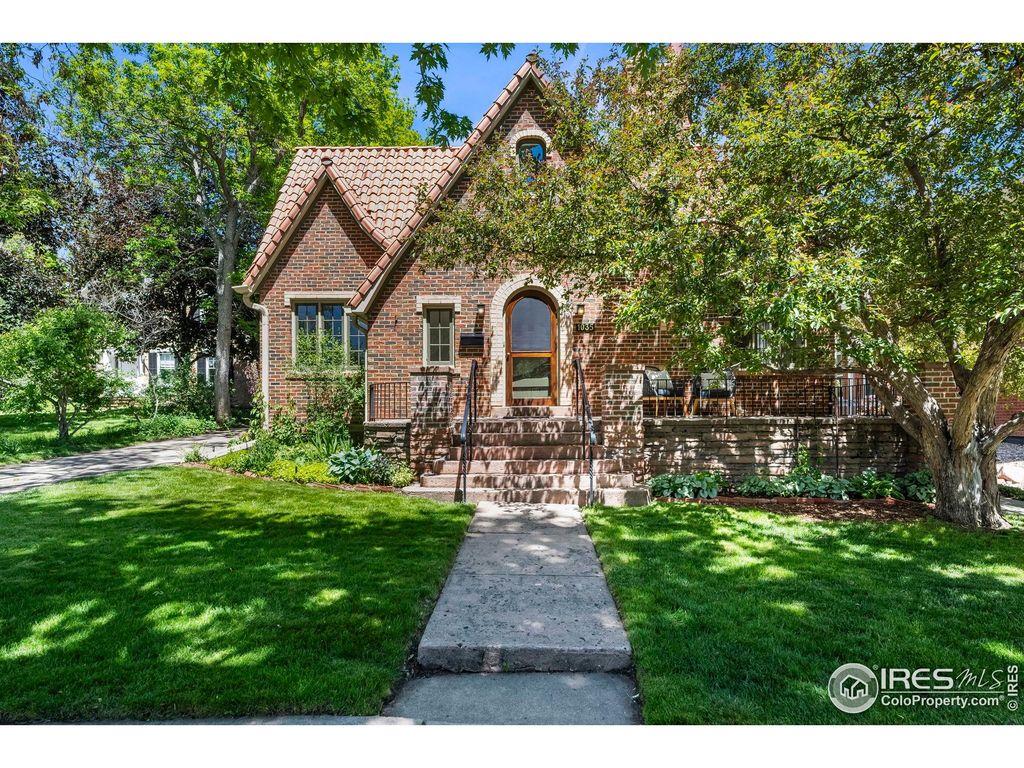 Photo of 1035 Spruce St, Boulder, CO 80302 (MLS # 1034612)