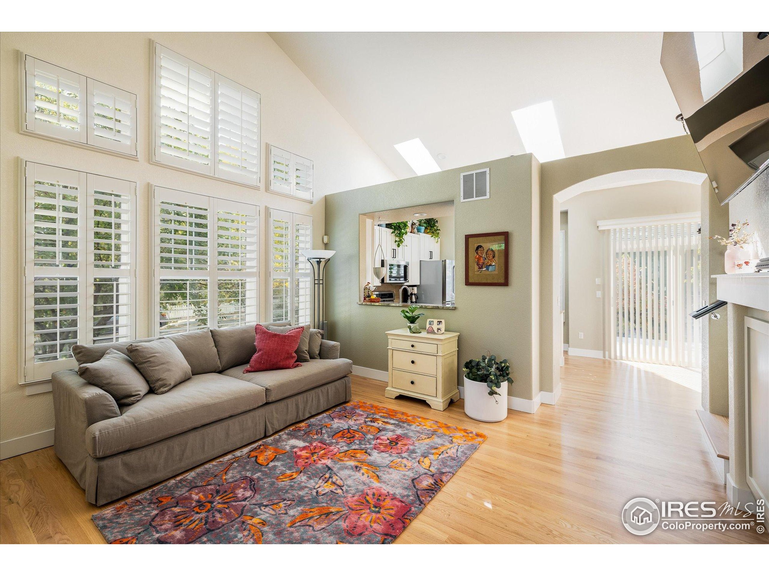 2758 Meadow Mountain Trl