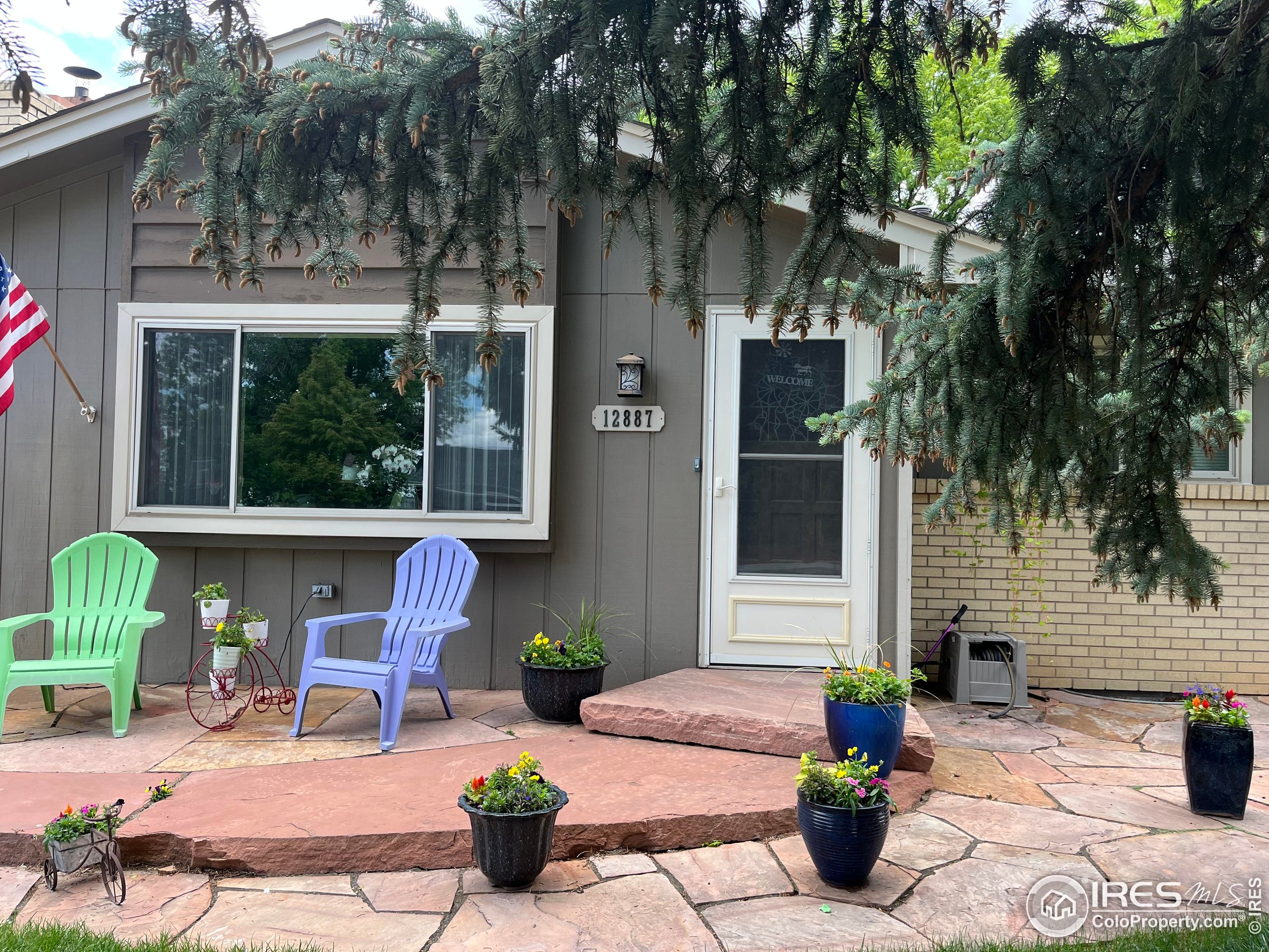 12887 Waterbury Rd
