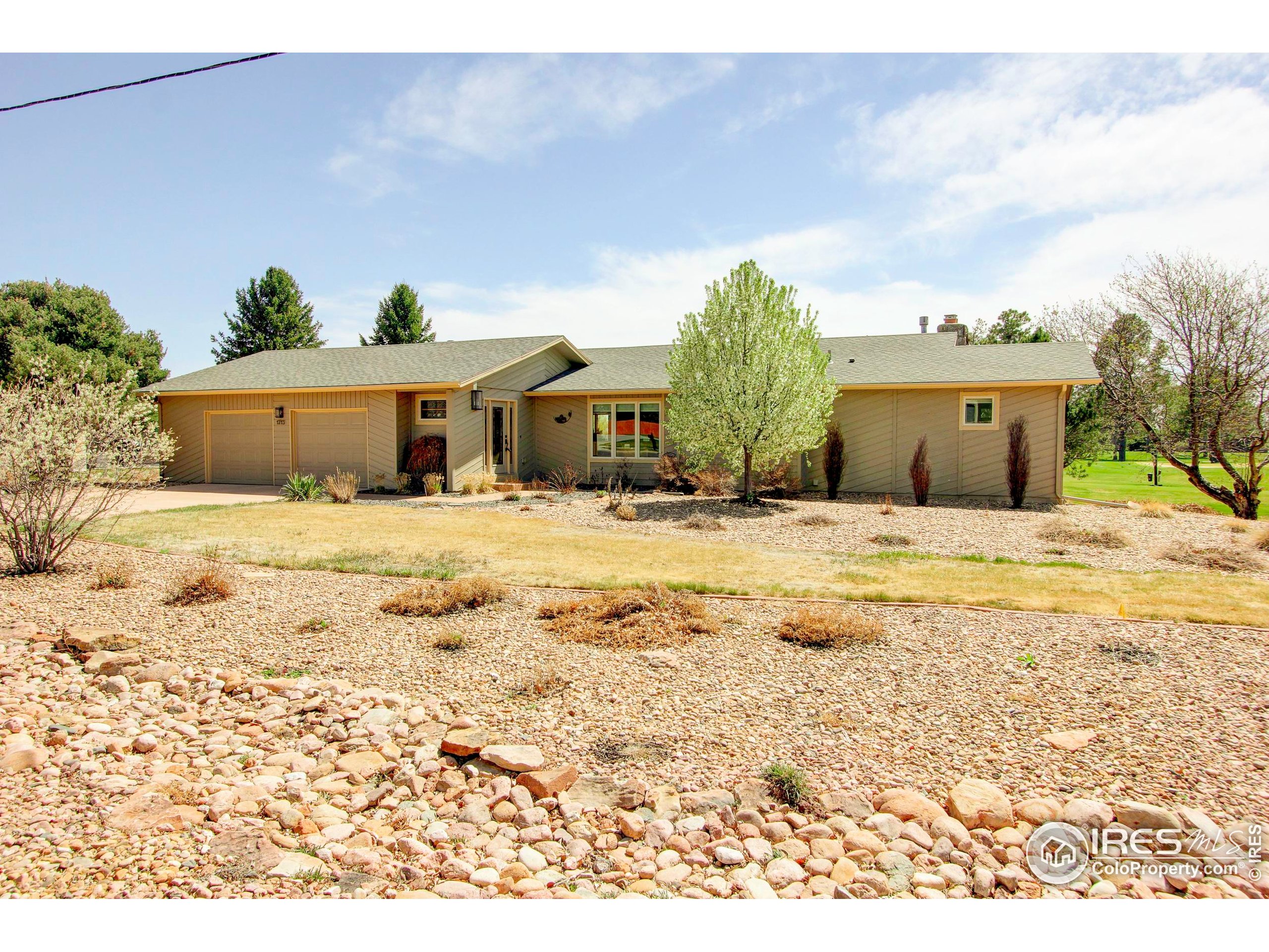 1713 Richards Lake Rd