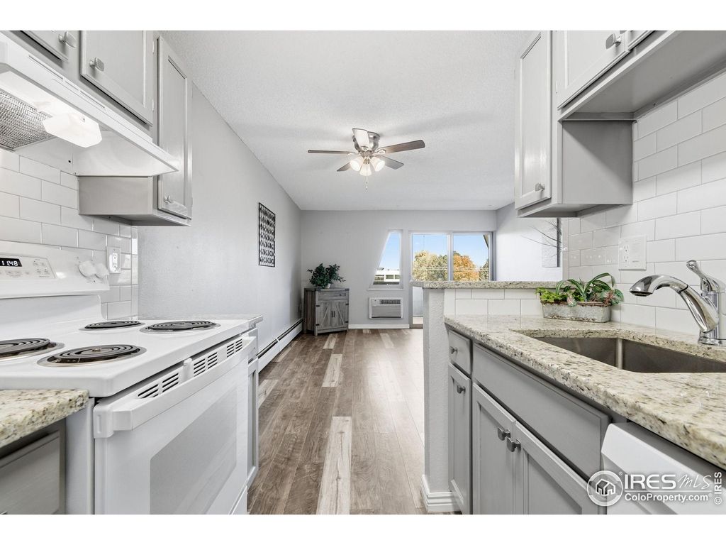 Photo of 3150 Iris Ave 307, Boulder, CO 80301 (MLS # 1046292)
