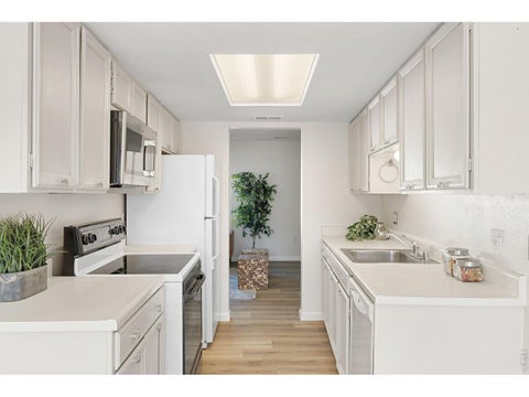 Tiny photo for 2666 Sherwood Cir, Boulder, CO 80304 (MLS # 1058886)
