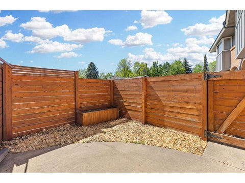 Tiny photo for 2666 Sherwood Cir, Boulder, CO 80304 (MLS # 1058886)
