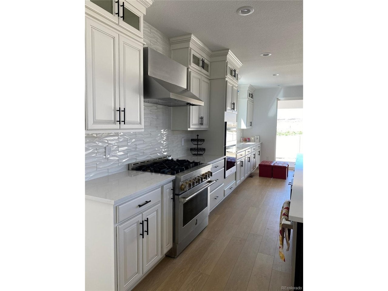 5530 Loma Vista Dr