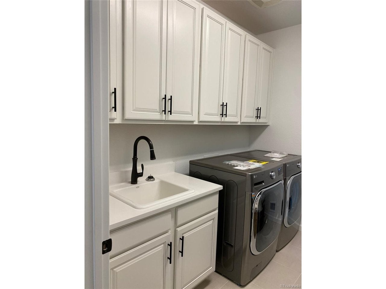 5530 Loma Vista Dr