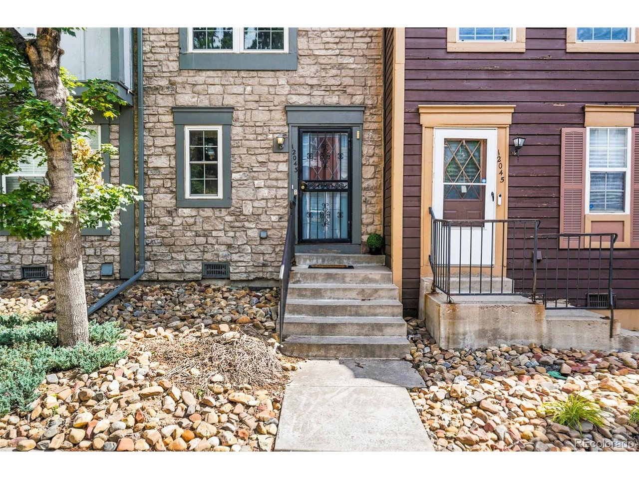 Photo 1 of 34 — 12043 E Hoye Dr, Aurora, CO 80012