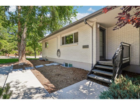 Photo of 1552 Oak Ave, Boulder, CO 80304 (MLS # 1067390)