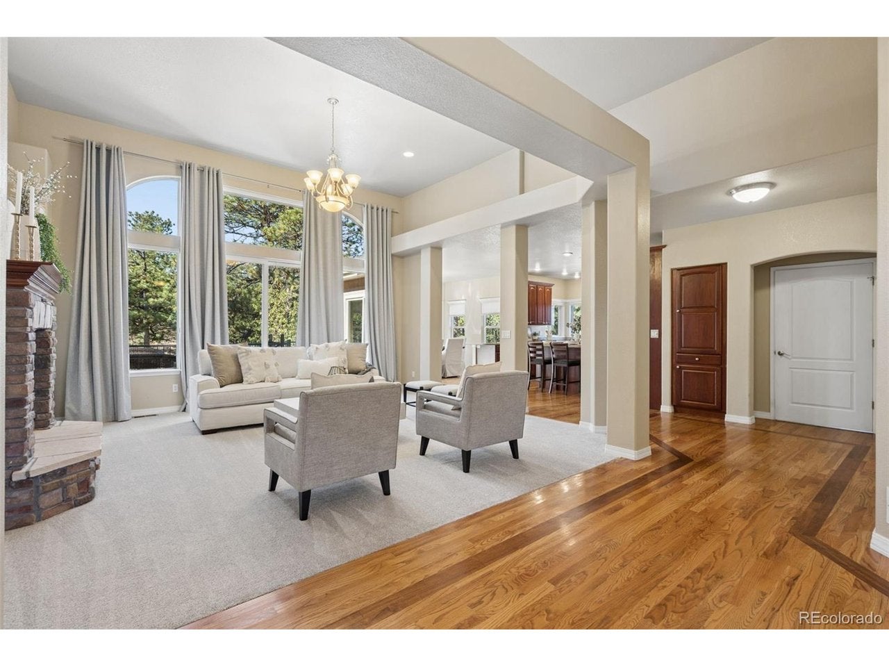 147 Metcalf Ln