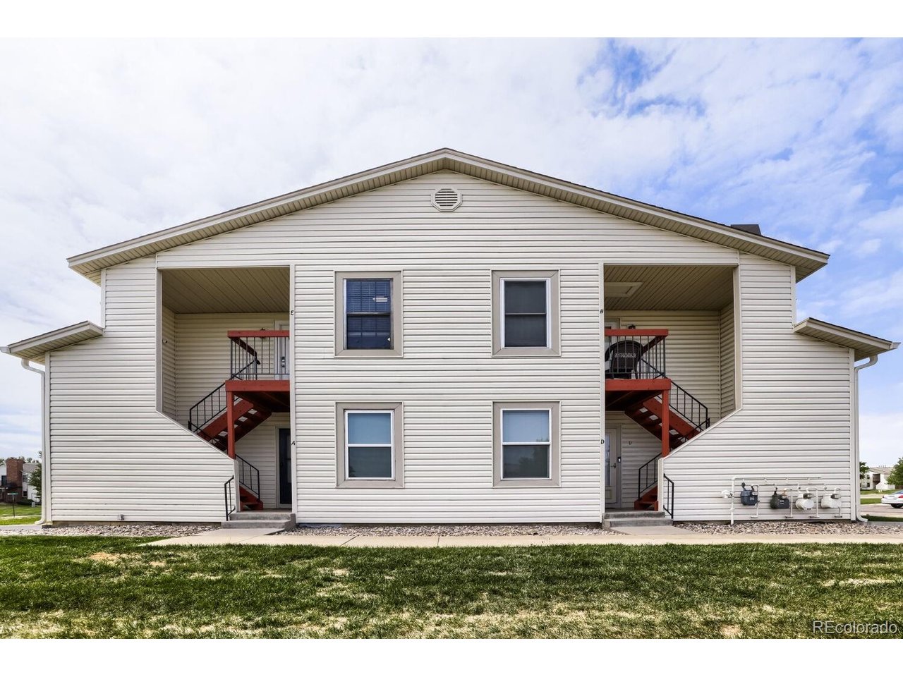 Photo 1 of 37 — 11981 Bellaire St E, Denver, CO 80233