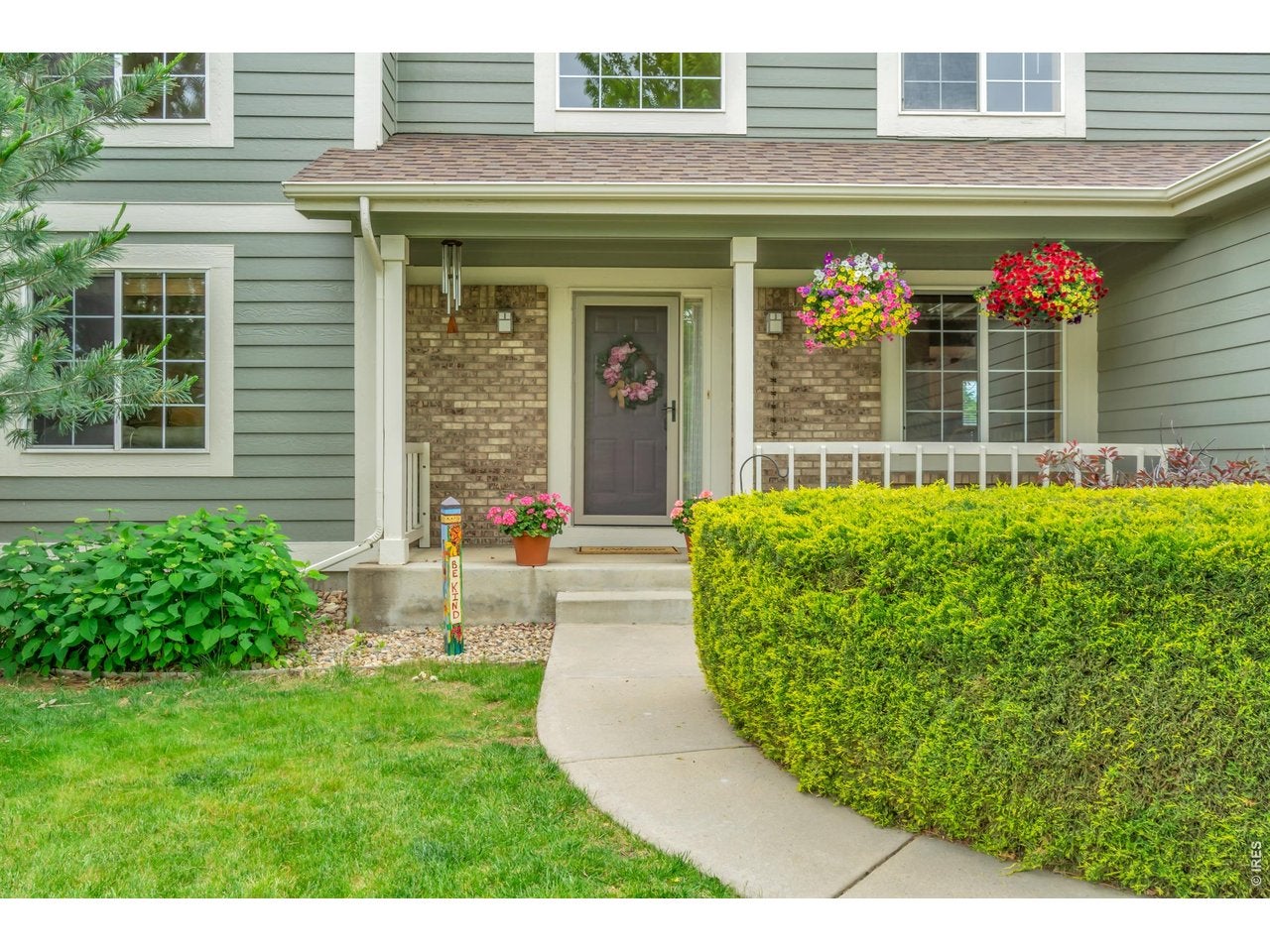 1321 Wildrose Ct