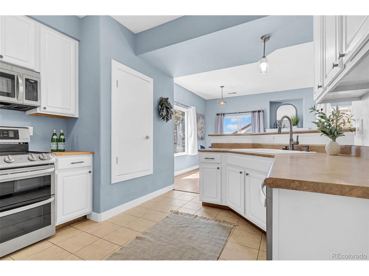 14700 E 104th Ave 3201