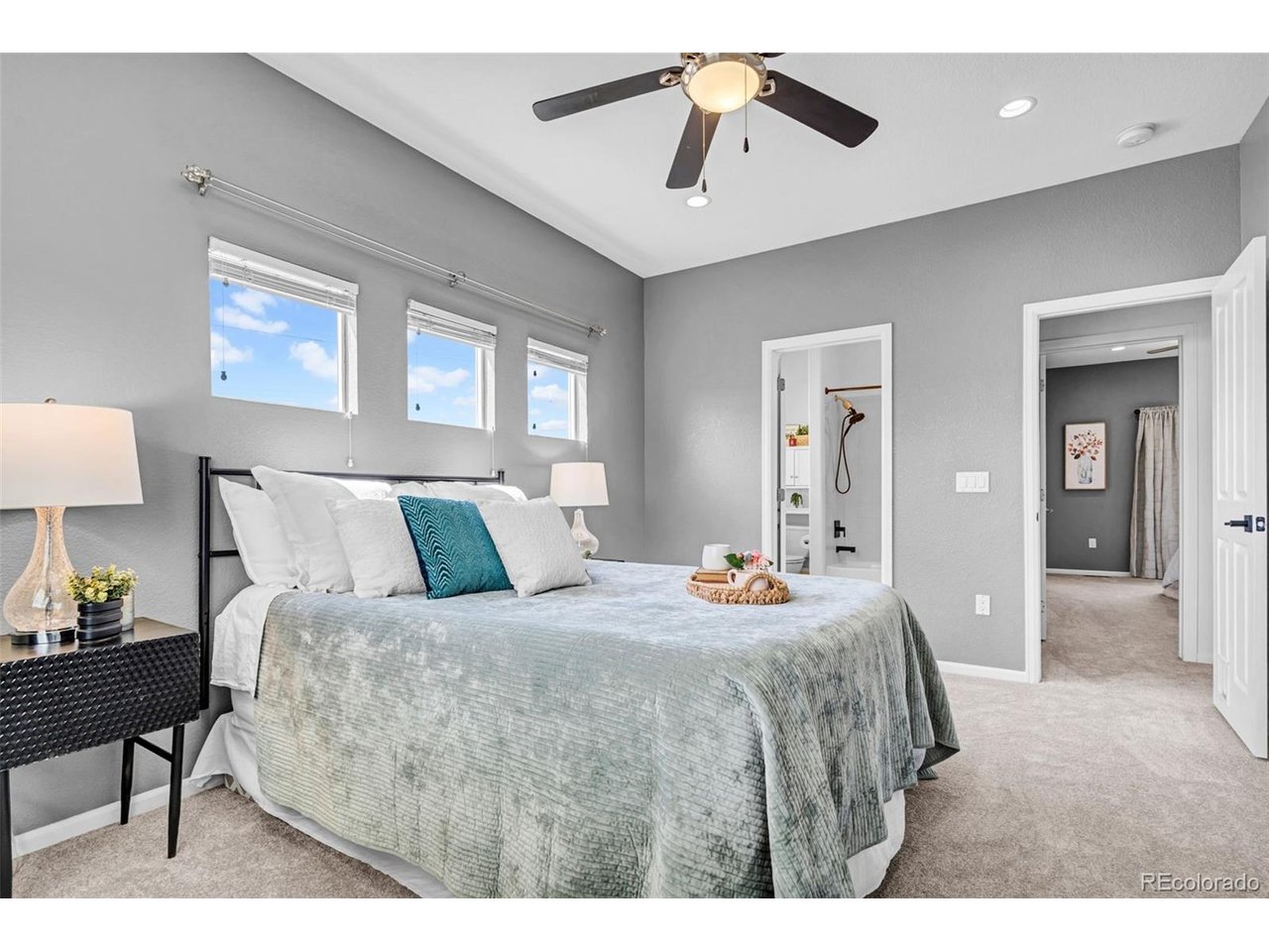 14700 E 104th Ave 3201