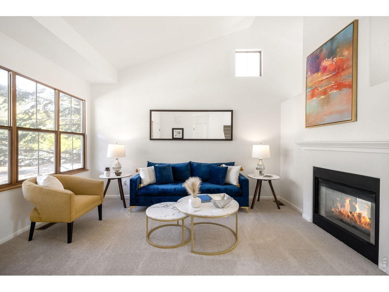 2514 Ravenwood Ln
