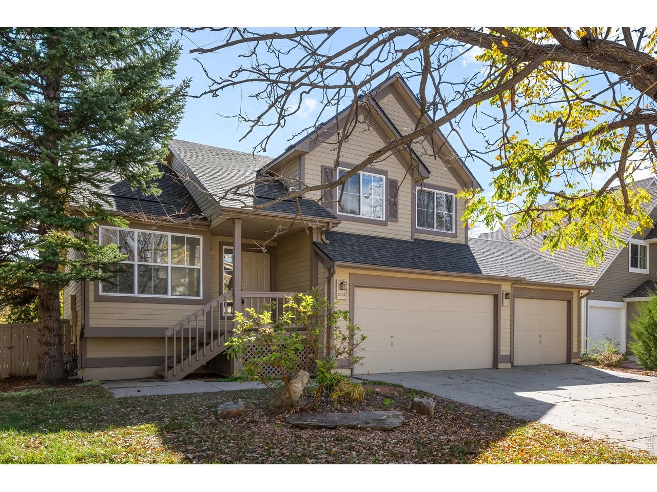 2514 Ravenwood Ln