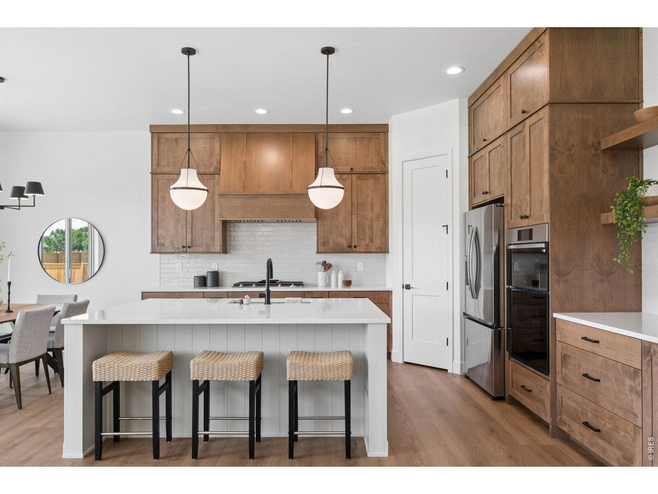 174 Boxwood Dr