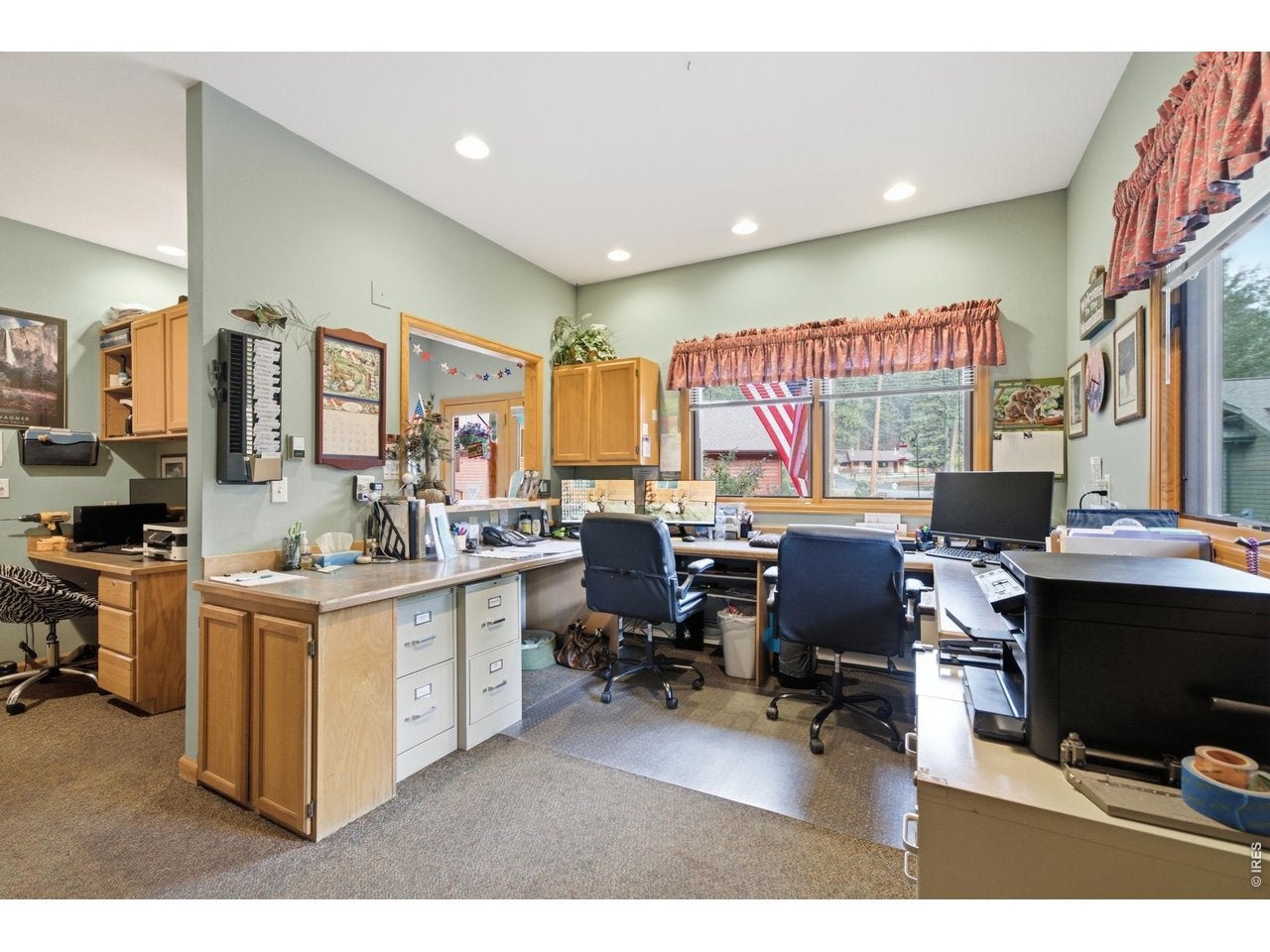 2120 Fall River Rd H