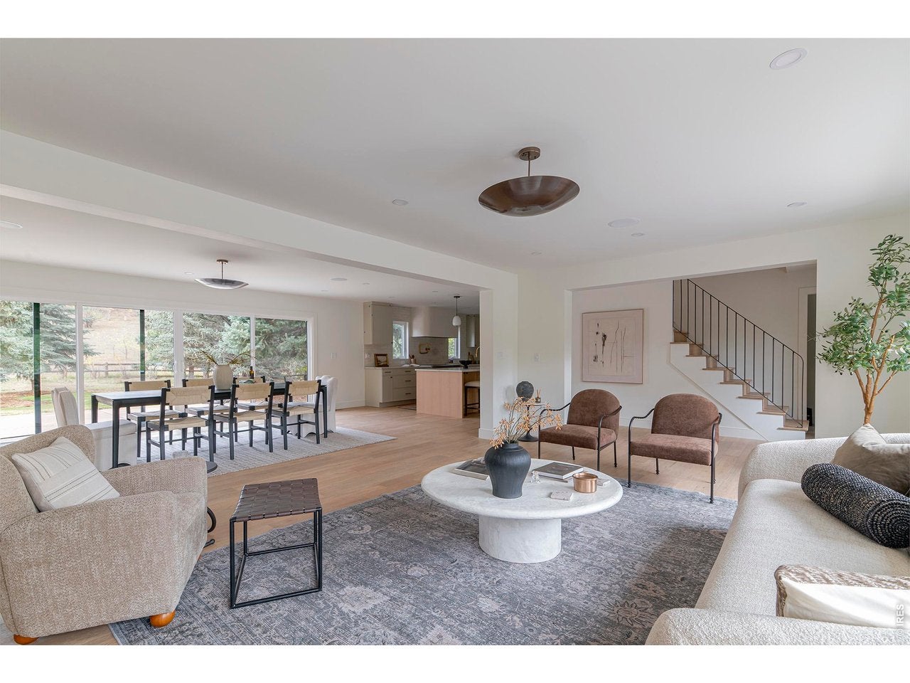 805 Linden Ave