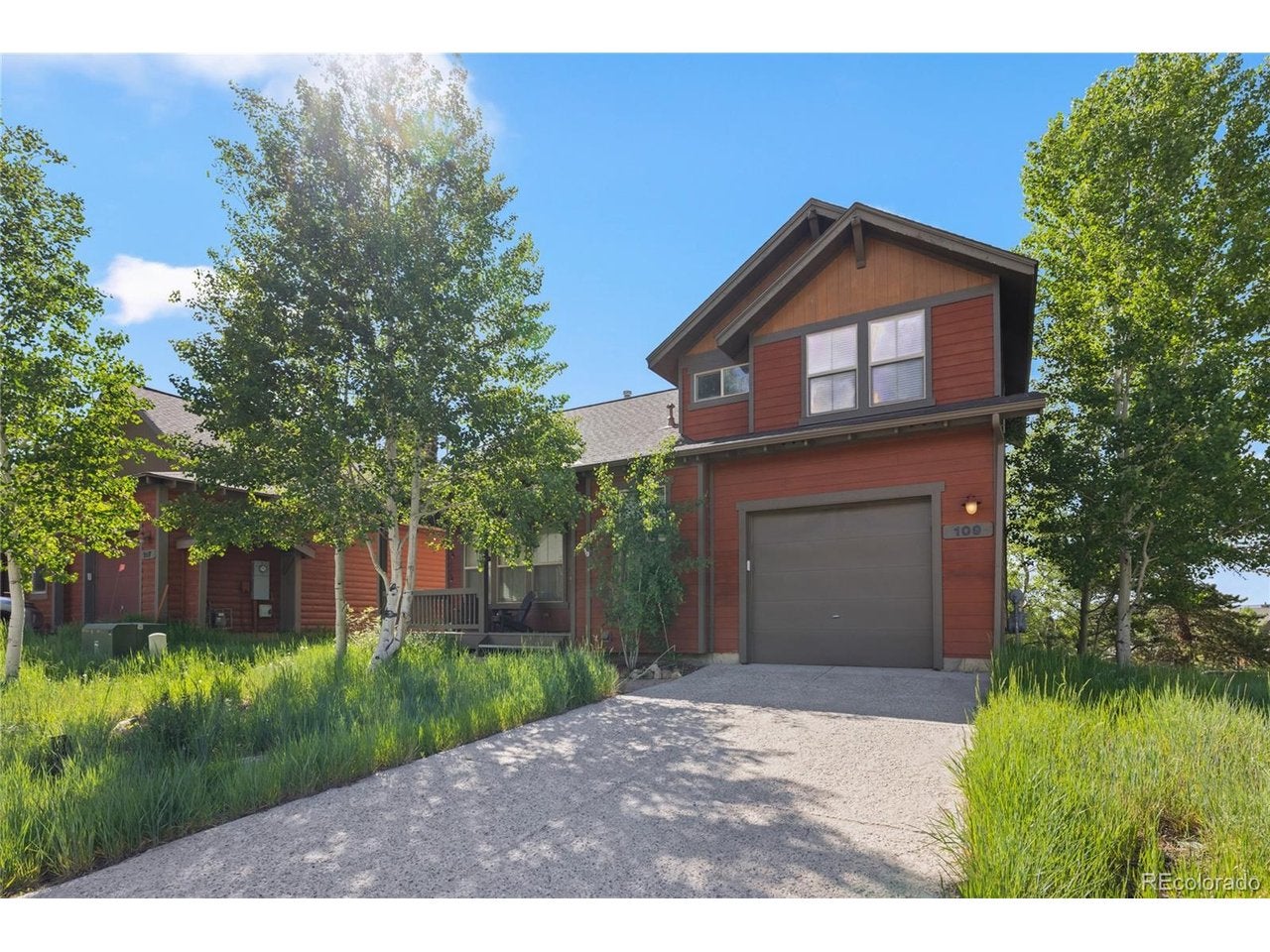 109 Deer Track Ct