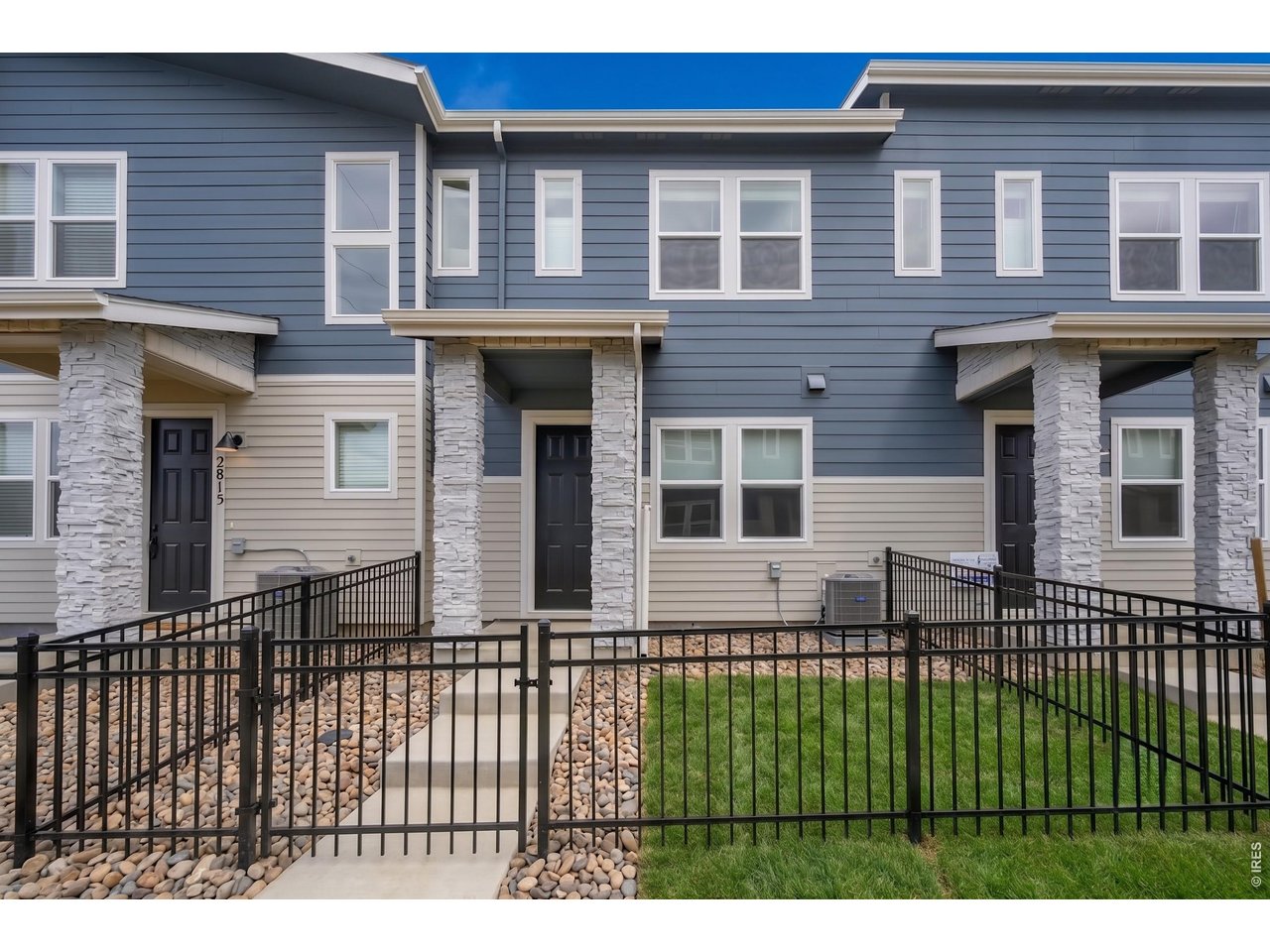 Photo 1 of 33 — 2817 Bear Springs Cir, Longmont, CO 80503