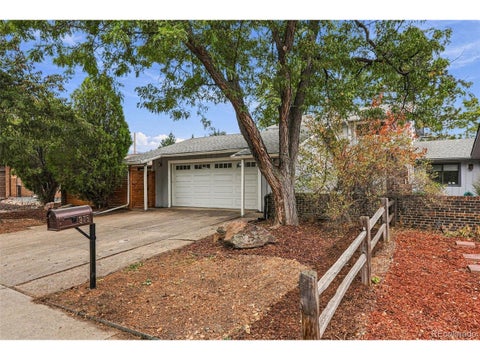 Photo of 975 Roxwood Ln 1, Boulder, CO 80303 (MLS # 3409560)