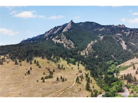 Tiny photo for 863 Circle Dr, Boulder, CO 80302 (MLS # 6705583)