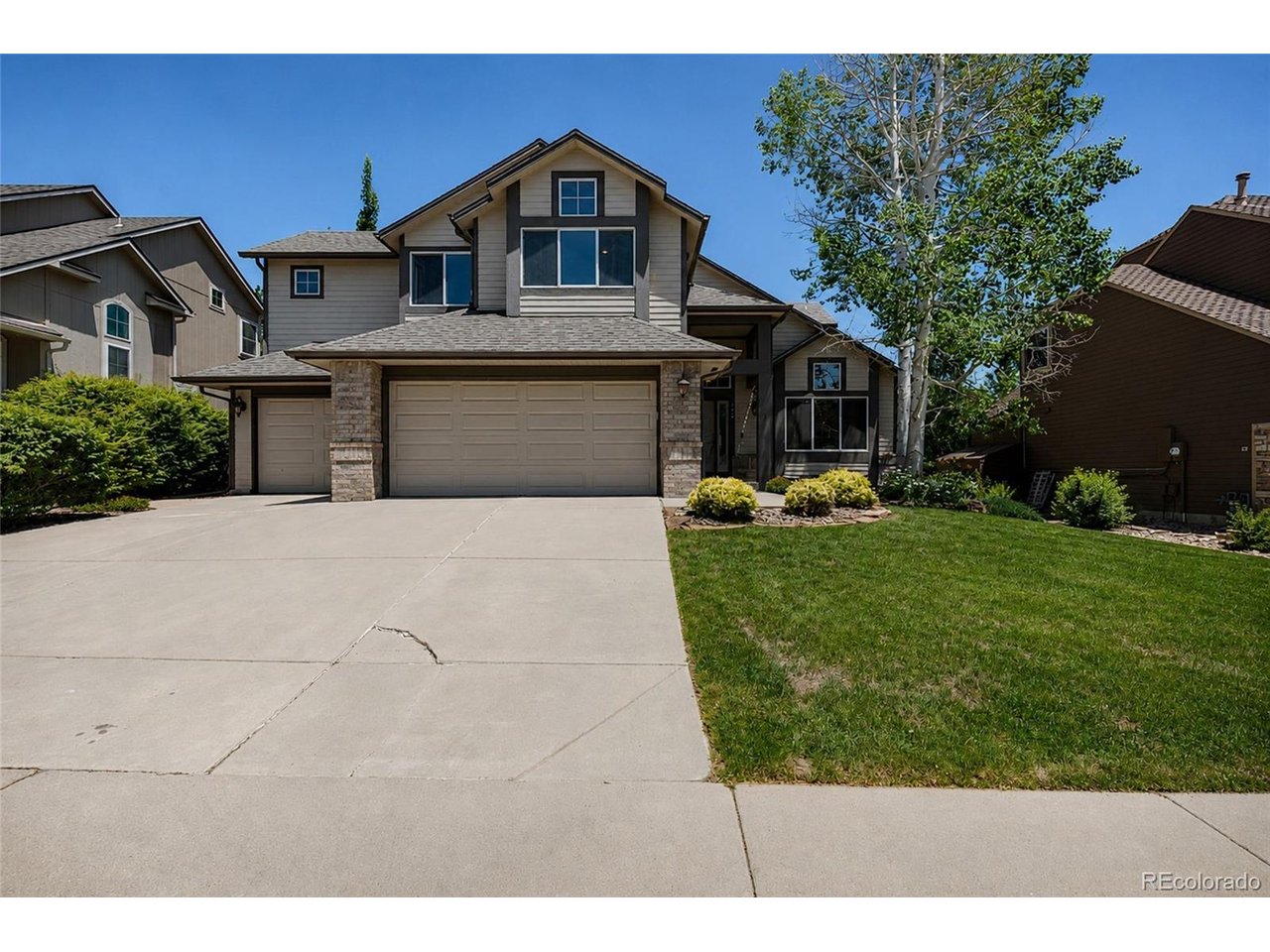 355 Peregrine Cir