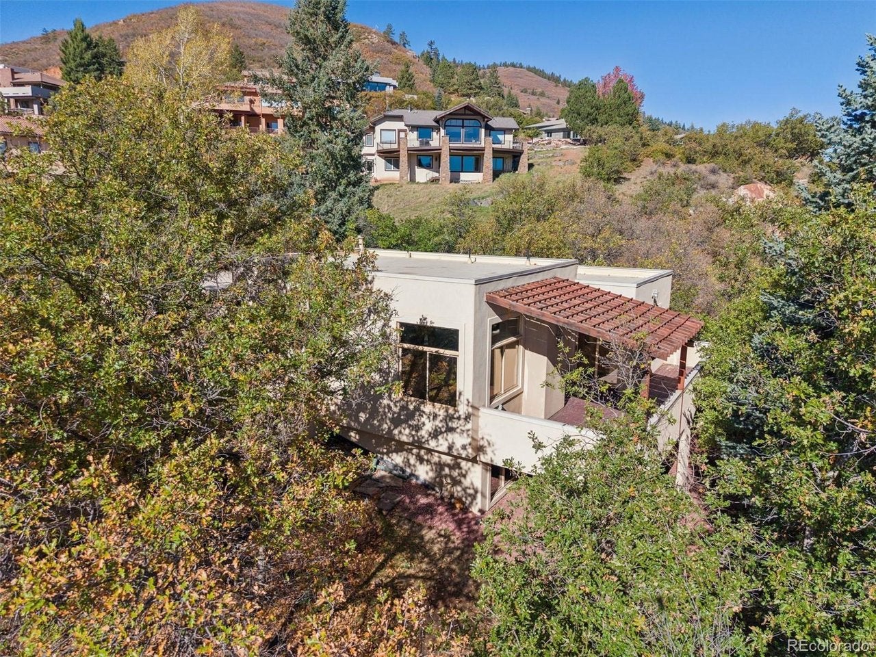 5362 Hawthorne Trl