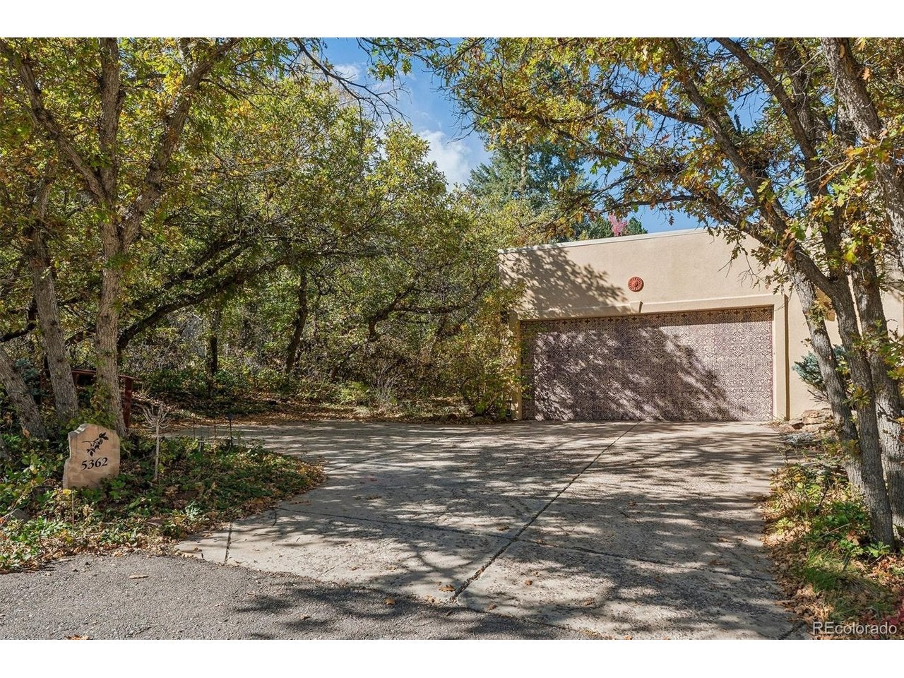 5362 Hawthorne Trl