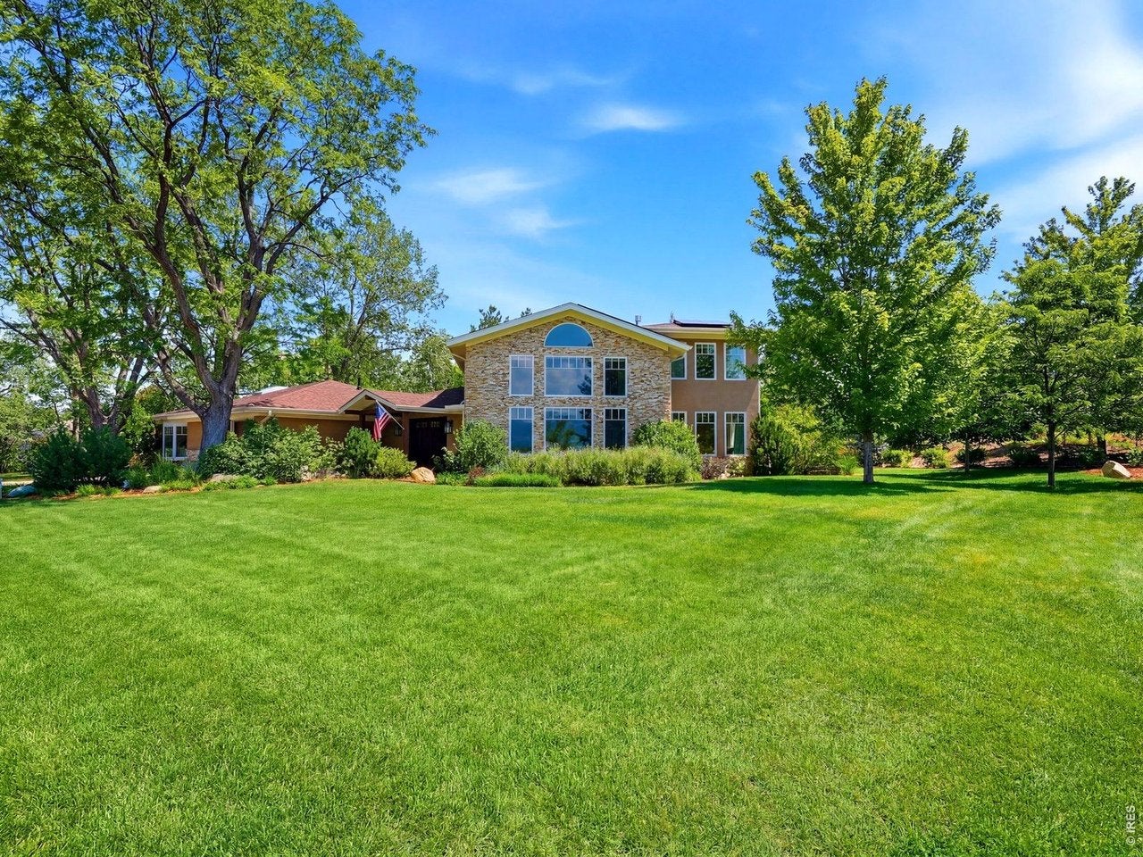 942 Stearns Ave