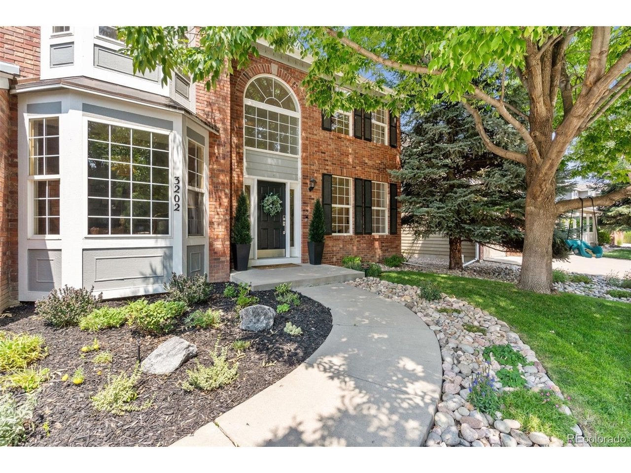 3202 Grand Teton Pl