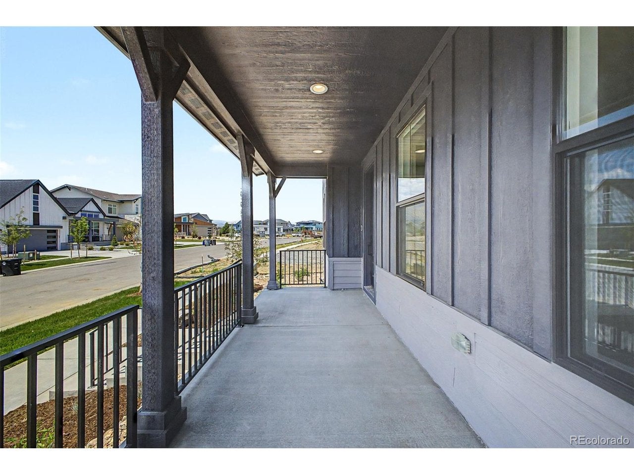 5588 Moosehead Cir
