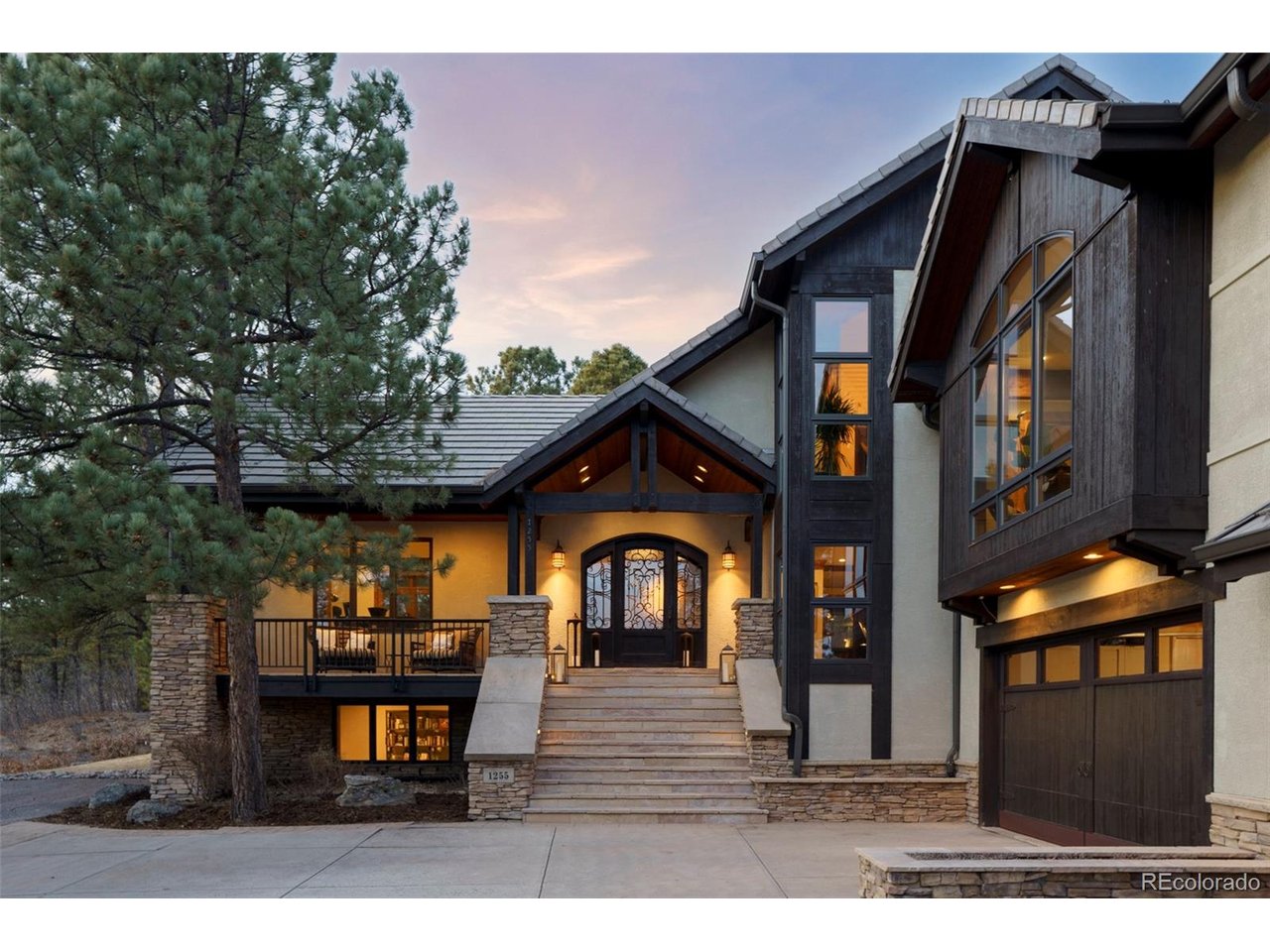 1255 Forest Trails Dr