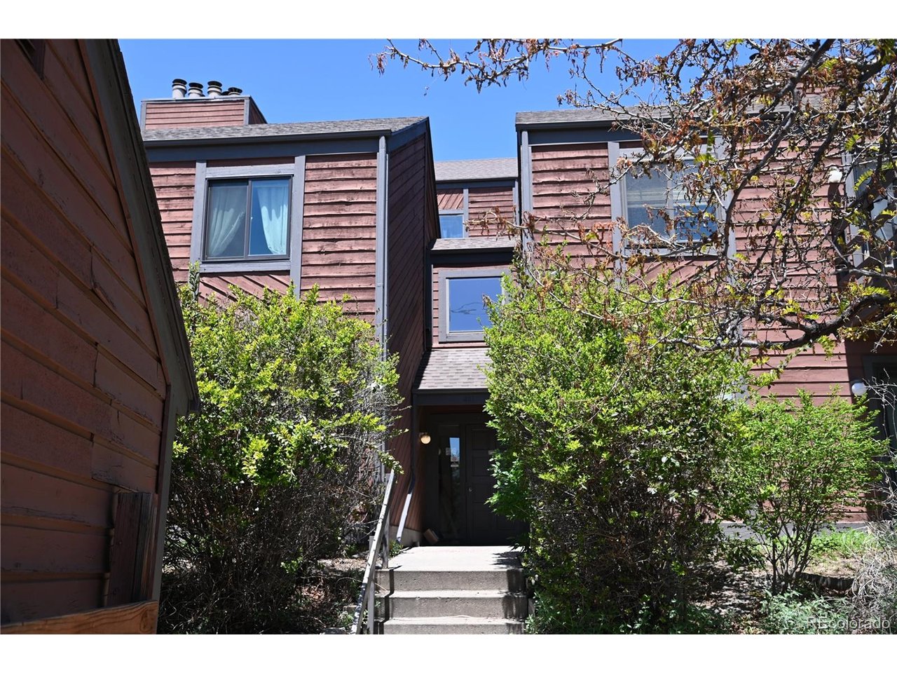 Photo 1 of 40 — 301 W Lehow Ave 21, Englewood, CO 80110