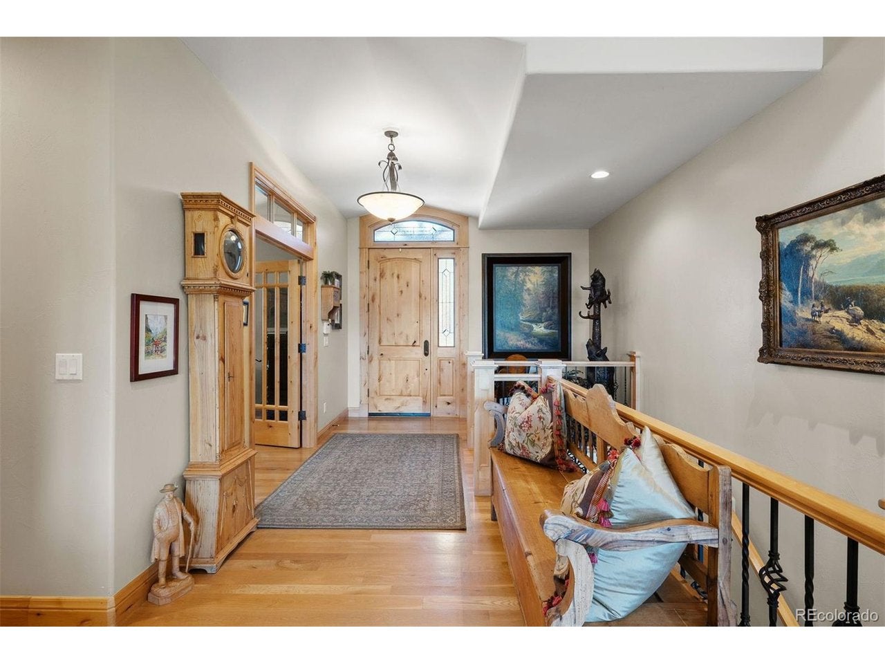 1007 Nob Hill Rd