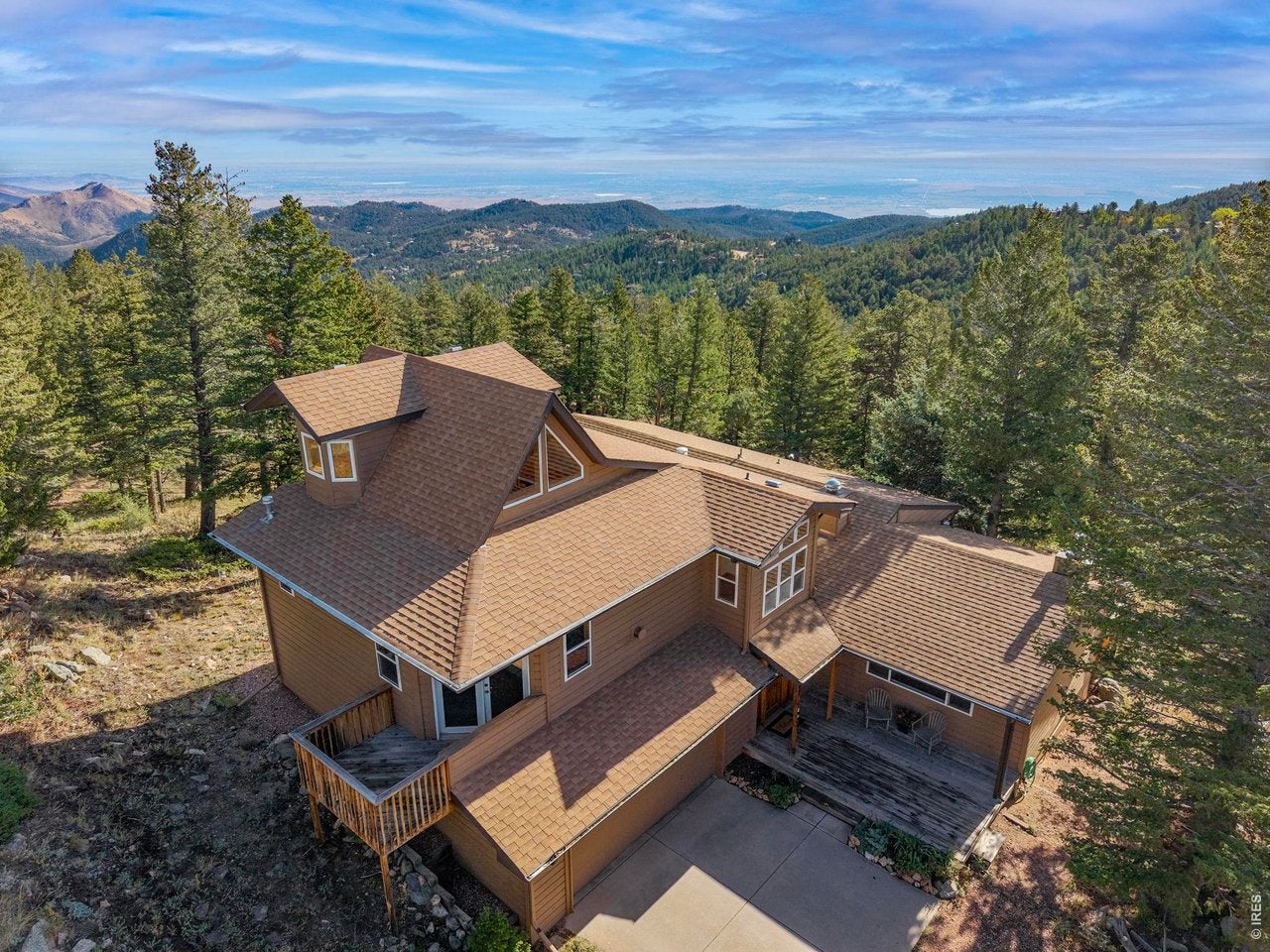 199 Deer Trail Cir