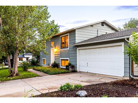Photo of 4547 Ashfield Dr, Boulder, CO 80301 (MLS # 1068416)