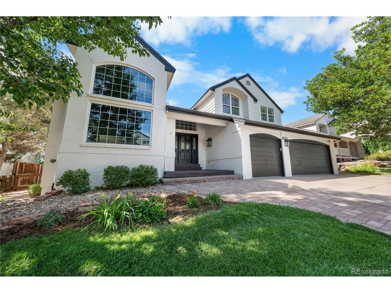 8935 Green Meadows Dr