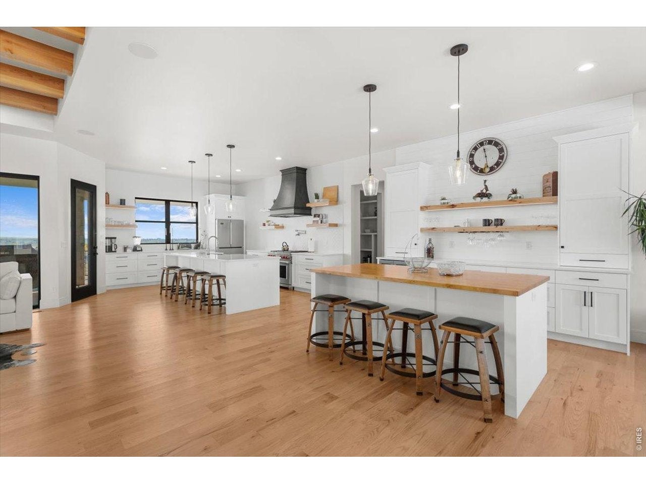 3802 Bridle Ridge Cir