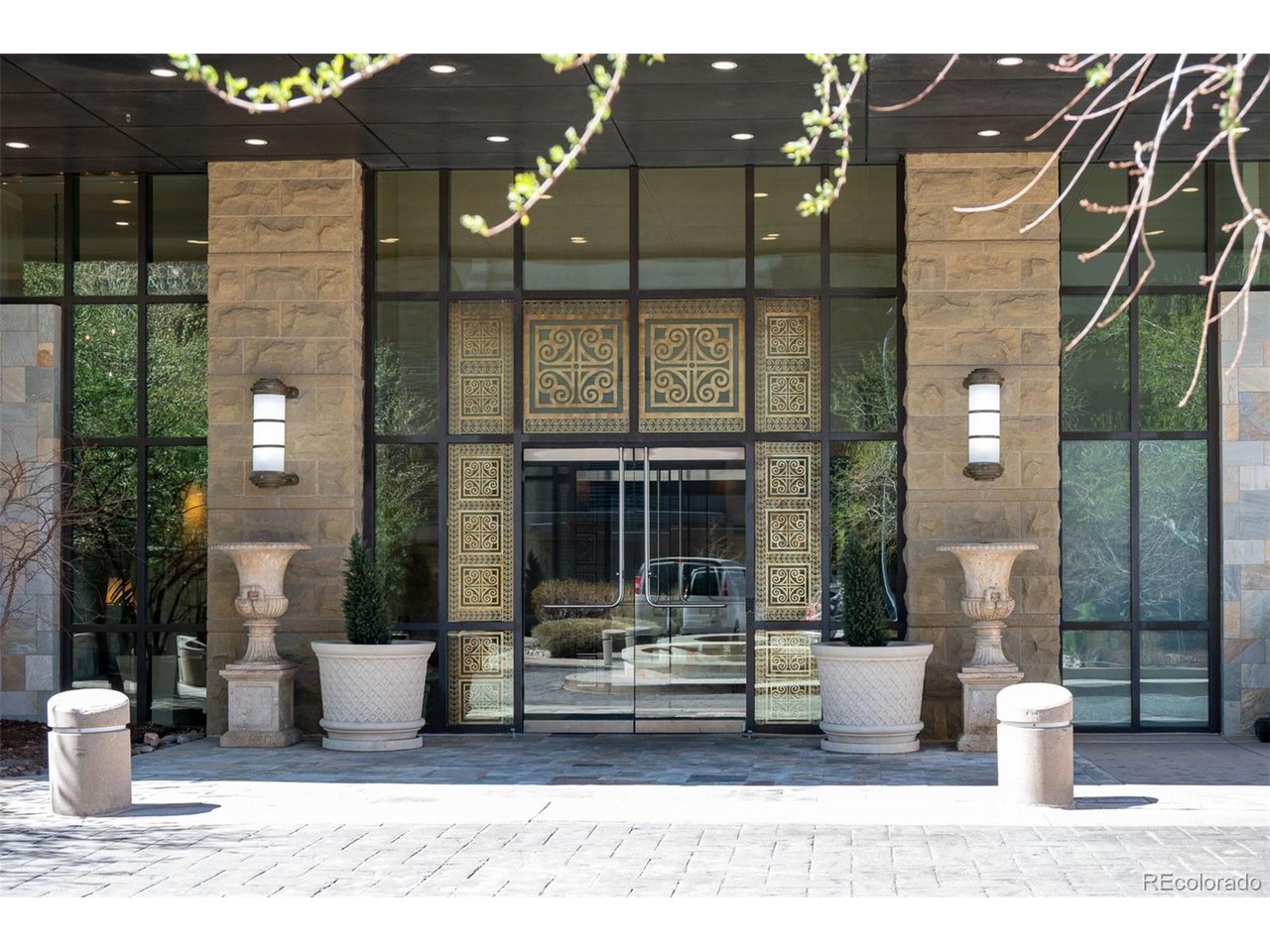 5455 Landmark Pl 809